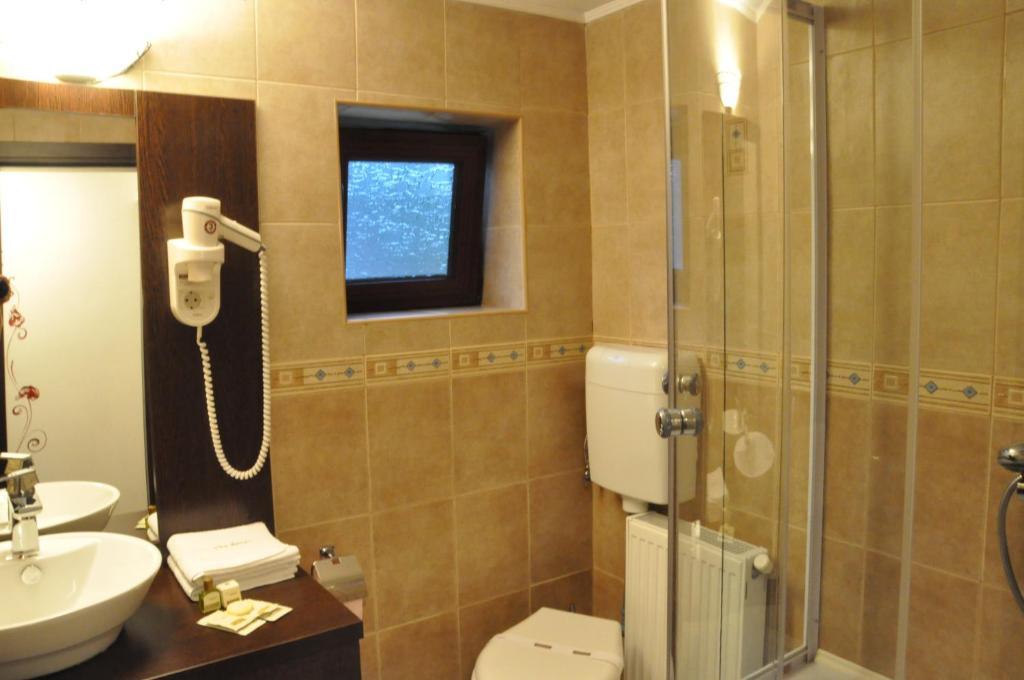 Garden Retreat (Adults Only) Ξενοδοχείο Μπραν Εξωτερικό φωτογραφία