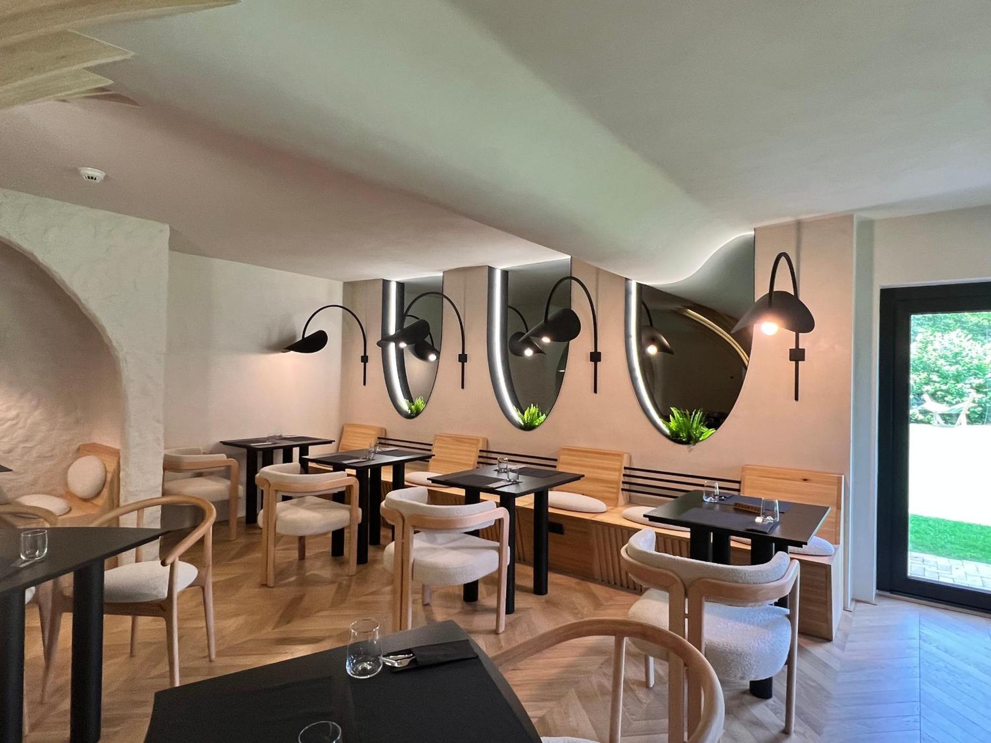 Garden Retreat (Adults Only) Ξενοδοχείο Μπραν Εξωτερικό φωτογραφία