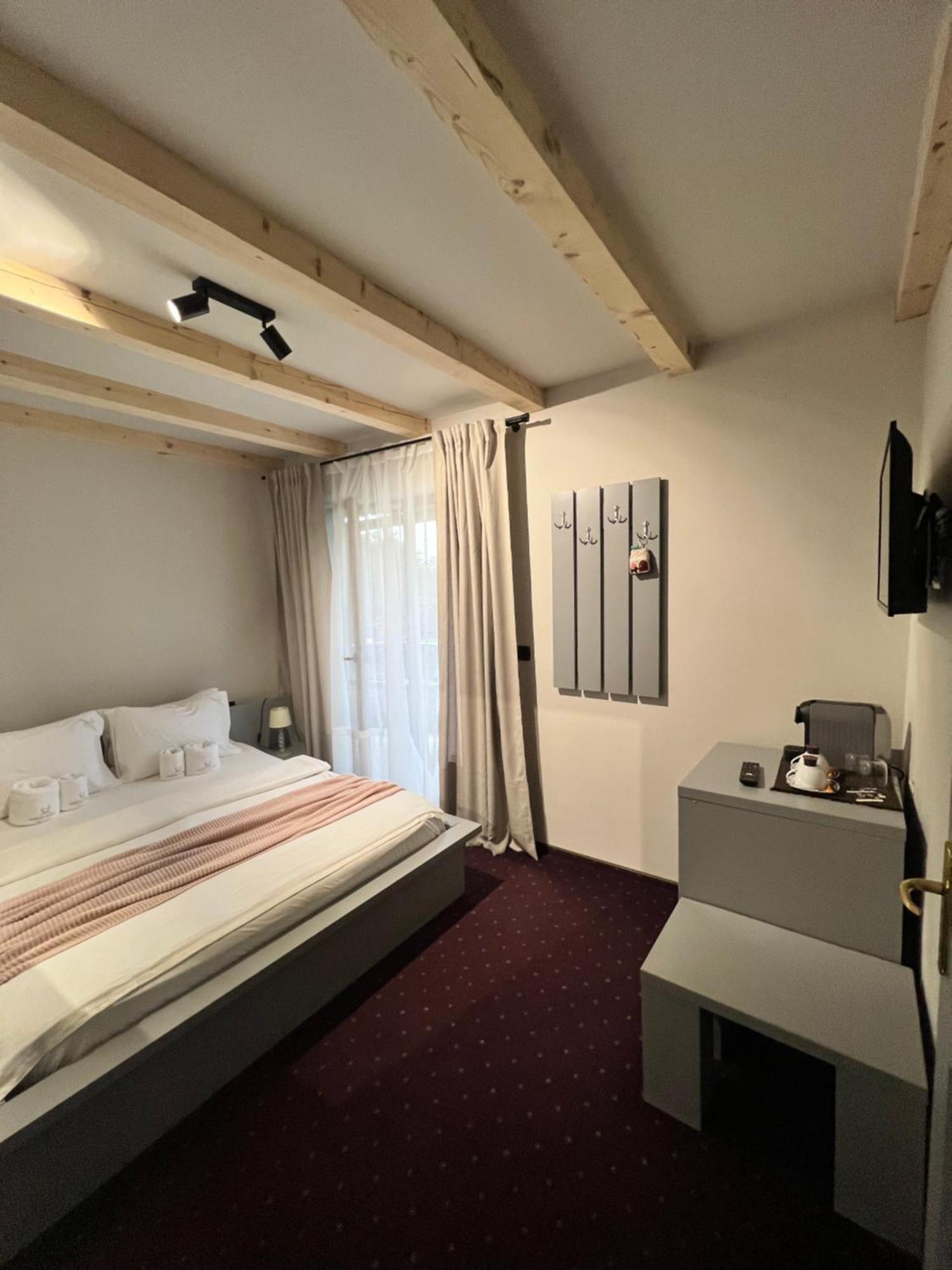 Garden Retreat (Adults Only) Ξενοδοχείο Μπραν Εξωτερικό φωτογραφία