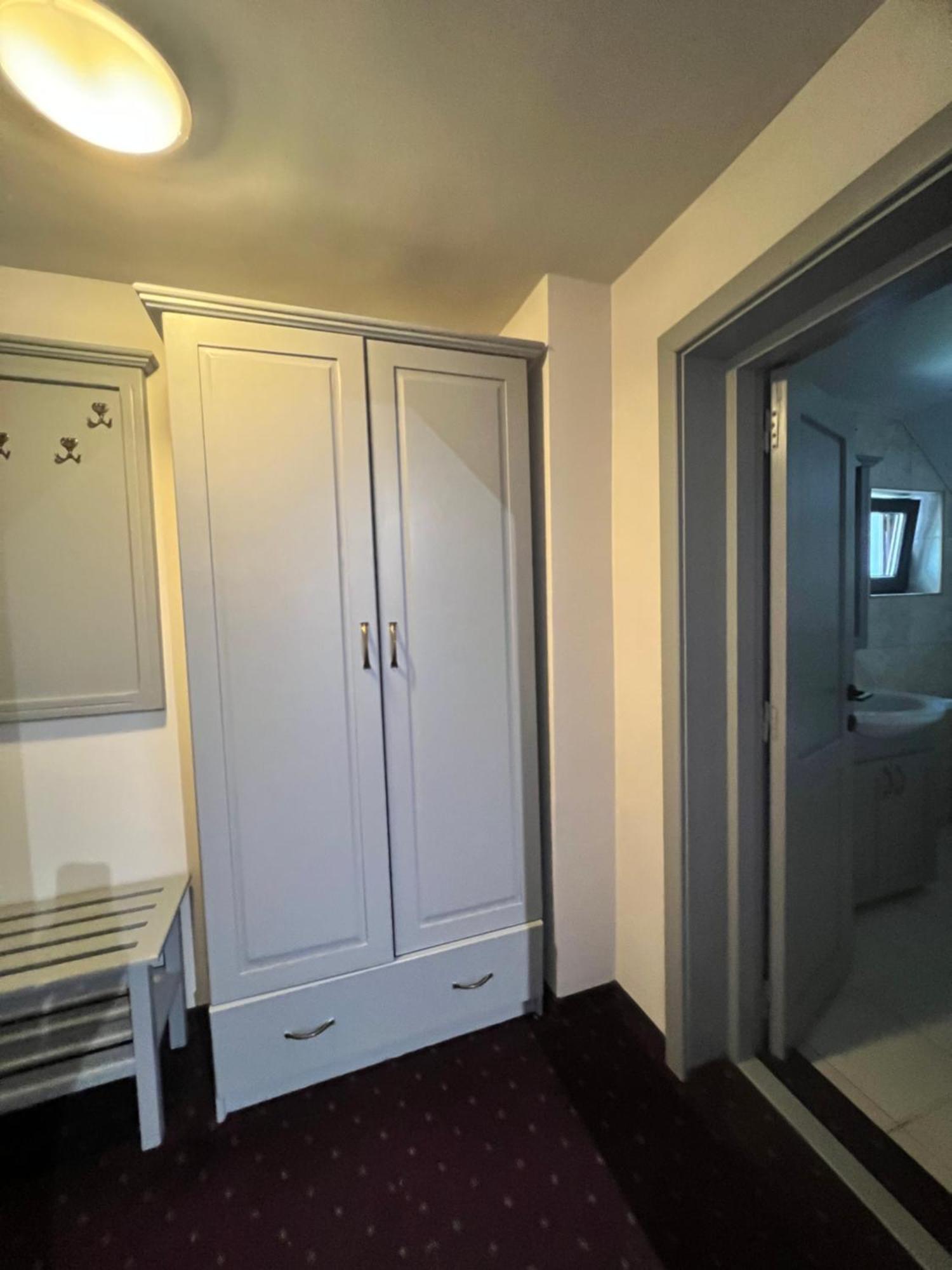 Garden Retreat (Adults Only) Ξενοδοχείο Μπραν Εξωτερικό φωτογραφία